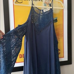 Cold-shoulder long sleeve dress